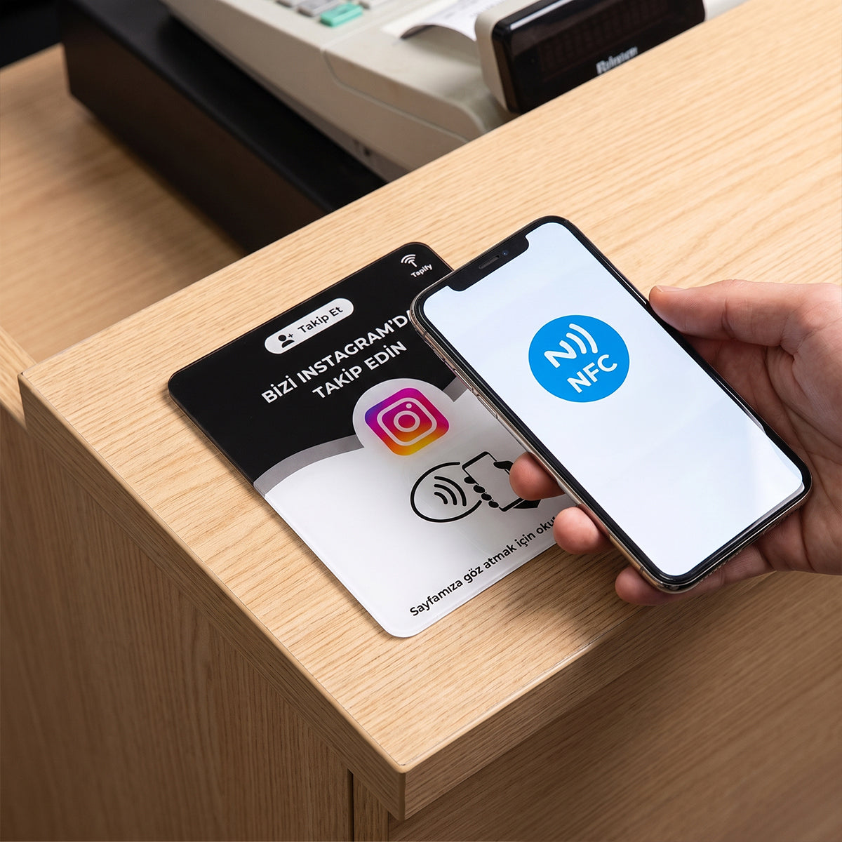 Instagram NFC Kartı